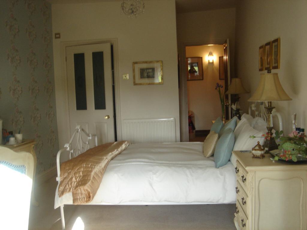 Littlebank Country House Bed & Breakfast Settle Room photo